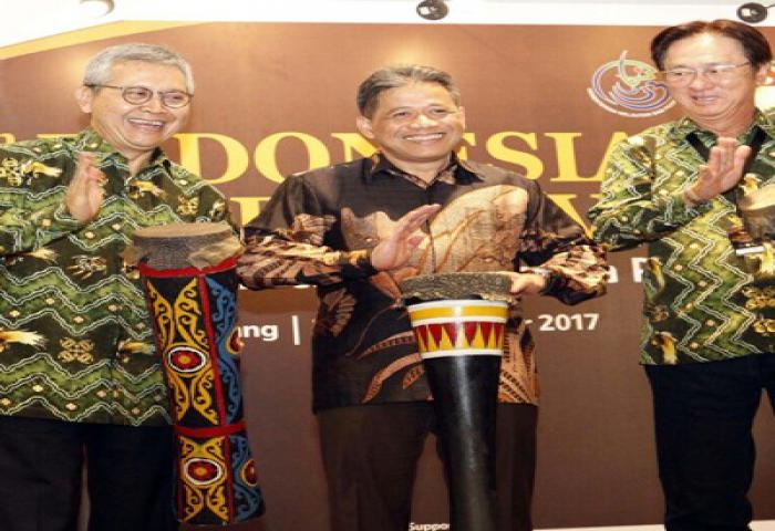 IPF Ke-7, Kenalkan Pesona Mutiara Laut Selatan Indonesia pada Dunia